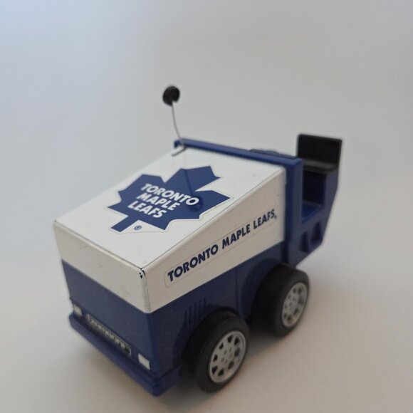 Toronto Maple Leafs RC Zamboni – vehicle only, 49 MHz - Picture 1 of 5